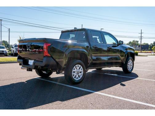 2025 Toyota Tacoma SR