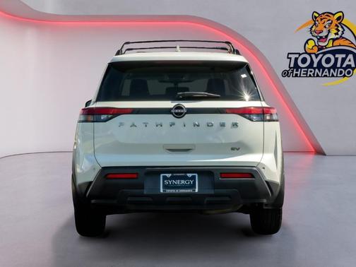 Pearl White Tricoat 2022 Nissan Pathfinder SV 2WD