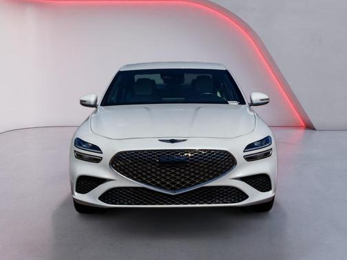 2025 Genesis G70 2.5T RWD