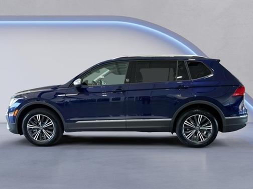 2024 Volkswagen Tiguan 2.0T Wolfsburg Edition