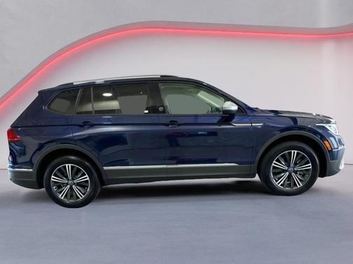 2024 Volkswagen Tiguan 2.0T Wolfsburg Edition