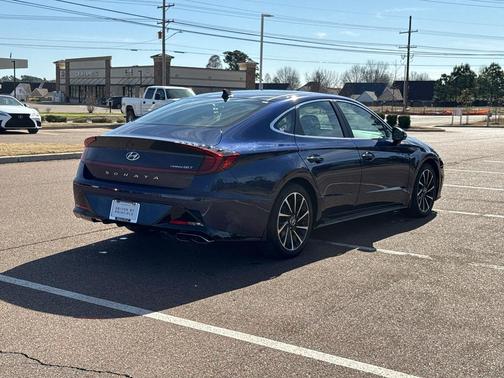 2021 Hyundai SONATA Limited