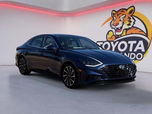 2021 Hyundai SONATA Limited