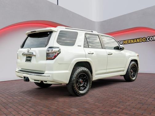 Blizzard Pearl 2020 Toyota 4Runner Limited