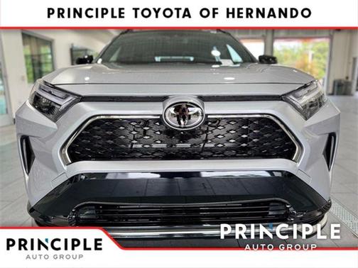 2025 Toyota RAV4 Hybrid SE