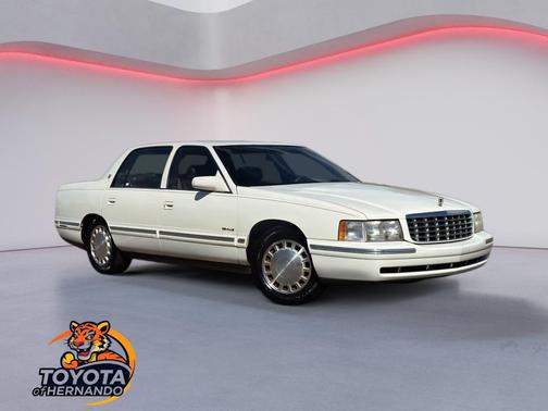 1999 Cadillac DeVille Base