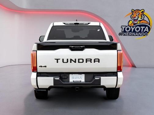 2024 Toyota Tundra Hybrid Platinum