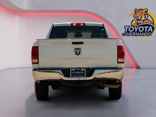 Bright White Clearcoat 2018 RAM 1500 Tradesman