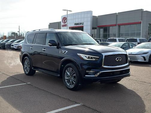 2024 INFINITI QX80 Luxe