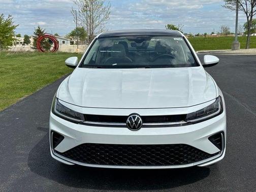 White 2026 Volkswagen Jetta 1.5T SE