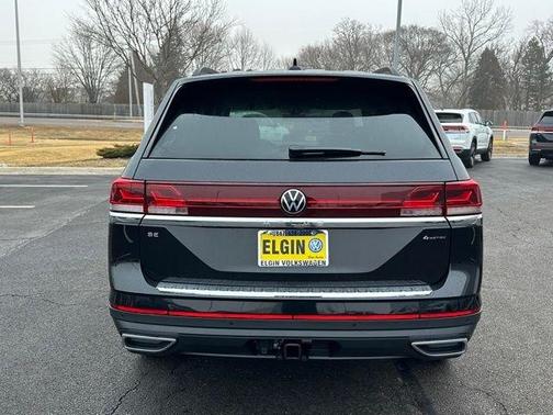 Deep Black Pearl Effect 2026 Volkswagen Atlas 2.0T SE W/TECHNOLOGY