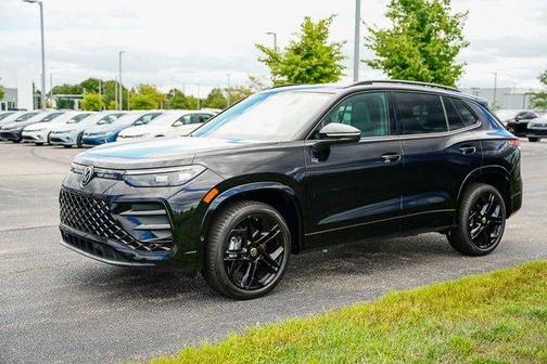 2025 Volkswagen Tiguan 2.0T SE R-Line Black