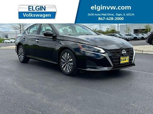 Black 2023 Nissan Altima 2.5 SV