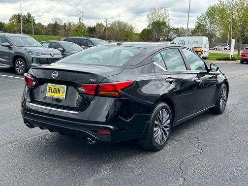 Black 2023 Nissan Altima 2.5 SV