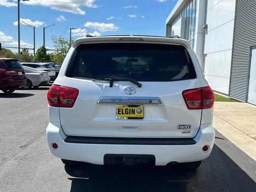 Blizzard Pearl 2014 Toyota Sequoia Platinum