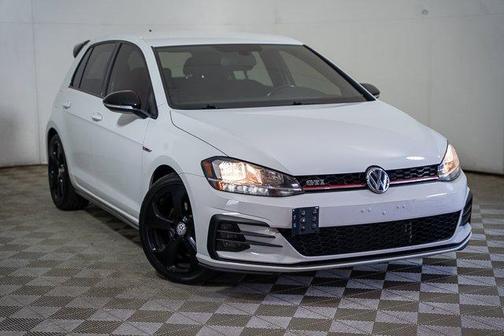 2018 Volkswagen Golf GTI 2.0T S 4-Door