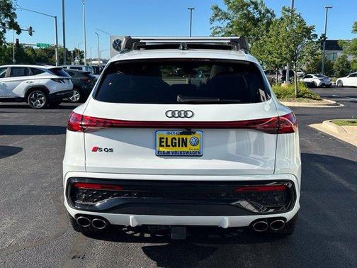 Glacier White Metallic 2025 Audi SQ5 3.0T quattro Premium