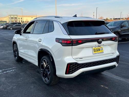 2026 Volkswagen Tiguan 2.0T SEL R-Line