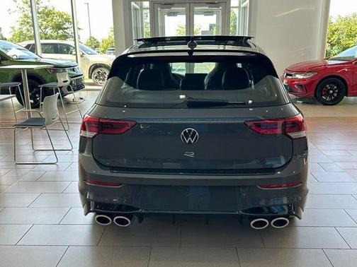 Dolphin Grey Metallic 2026 Volkswagen Golf R 2.0T