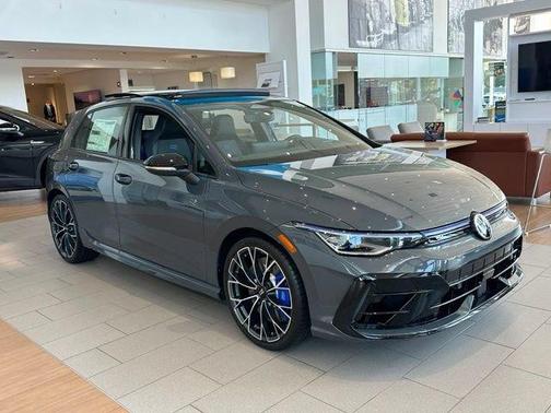 Dolphin Grey Metallic 2026 Volkswagen Golf R 2.0T