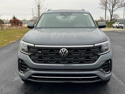 Pure Gray 2026 Volkswagen Atlas 2.0T SEL Premium R-Line