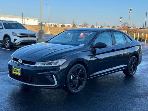 Deep Black Pearl Effect 2026 Volkswagen Jetta 1.5T SE