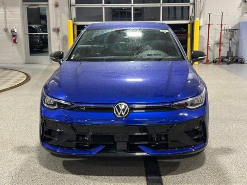 2026 Volkswagen Golf R 2.0T