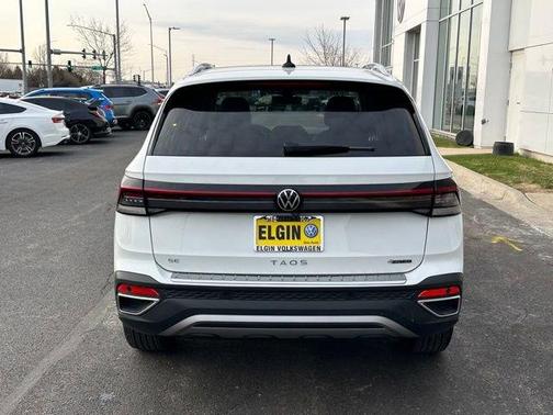 2025 Volkswagen Taos 1.5T SE