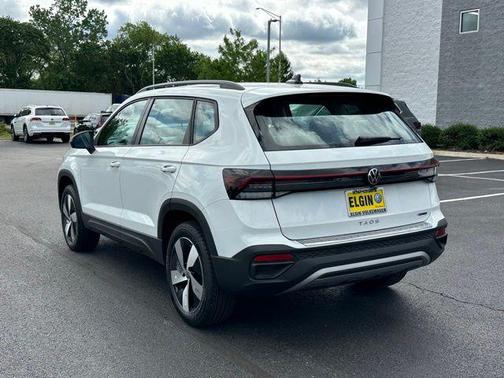 Pure White 2025 Volkswagen Taos 1.5T S