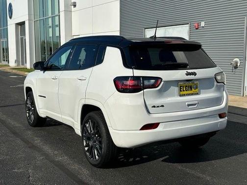 Bright White Clearcoat 2022 Jeep Compass Limited