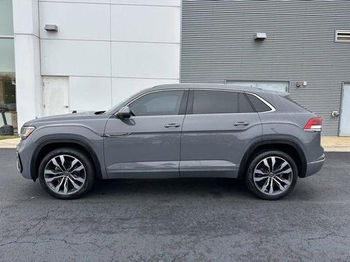 2021 Volkswagen Atlas Cross Sport 3.6L V6 SEL Premium R-Line