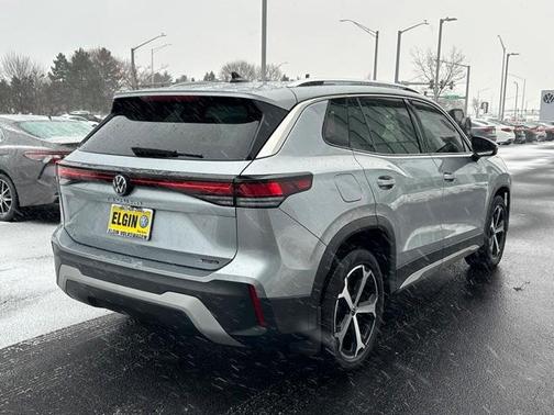 2025 Volkswagen Tiguan 2.0T SE