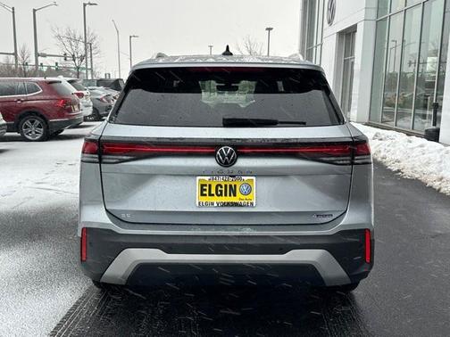 2025 Volkswagen Tiguan 2.0T SE