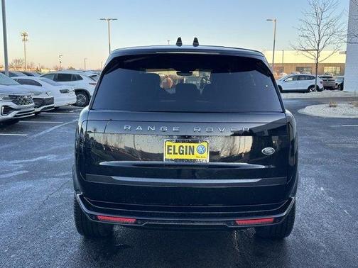 2023 Land Rover Range Rover P400 SE
