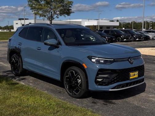 2025 Volkswagen Tiguan 2.0T SEL R-Line