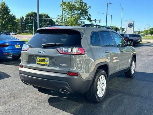 Sting Gray Clearcoat 2022 Jeep Cherokee Latitude Lux