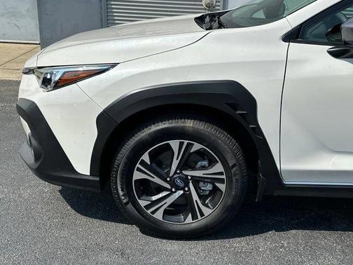 Crystal White Pearl 2024 Subaru Crosstrek Premium