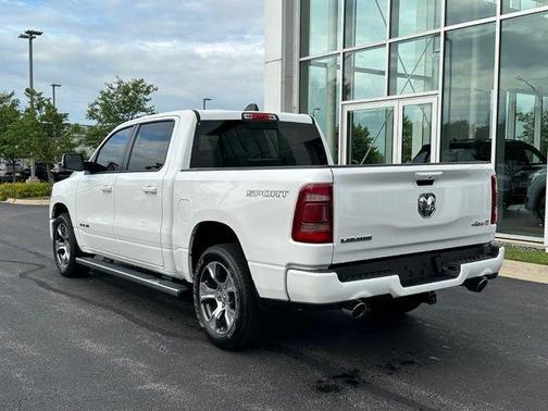 Bright White Clearcoat 2023 RAM 1500 Laramie