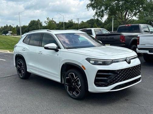 White 2026 Volkswagen Tiguan 2.0T SEL R-Line Turbo