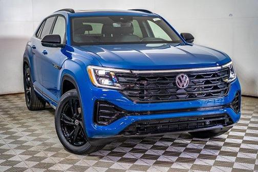 2025 Volkswagen Atlas Cross Sport 2.0T SEL R-Line Black