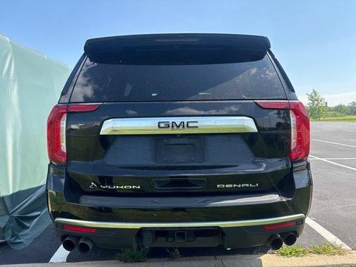 Onyx Black 2023 GMC Yukon XL Denali