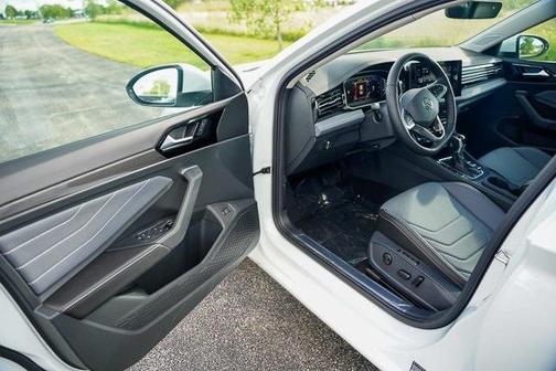 2025 Volkswagen Jetta 1.5T SEL