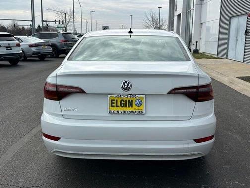 Pure White 2019 Volkswagen Jetta 1.4T SE