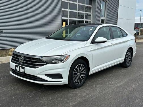 Pure White 2019 Volkswagen Jetta 1.4T SE