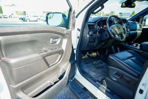 2022 Nissan Titan PRO-4X