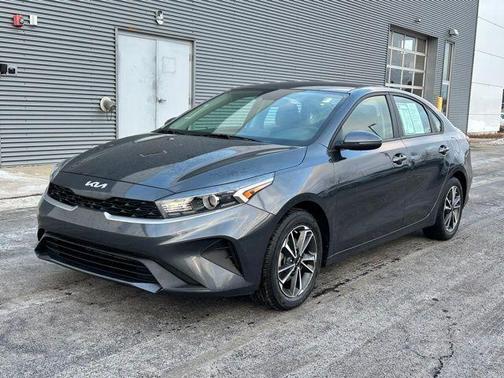 2022 Kia Forte LXS