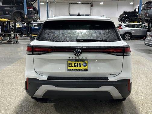 2026 Volkswagen Tiguan 2.0T SE