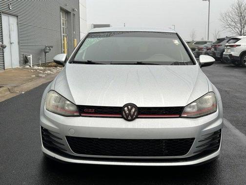 2017 Volkswagen Golf GTI S 4-Door