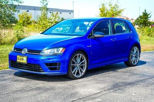 2017 Volkswagen Golf R 4-Door