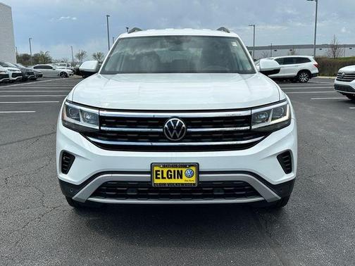 Pure White 2021 Volkswagen Atlas 3.6 V6 SE w/ Technology